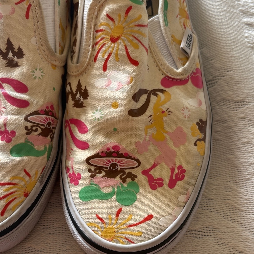 Unisex Gently Loved VANS Classic Slip On Get Outdoors Canvas Shoes Need Cleaning - Picture 2 of 10